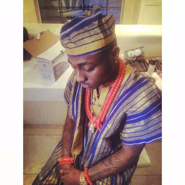 Photo: Davido Swags Out in Traditional “Babariga” Outfit